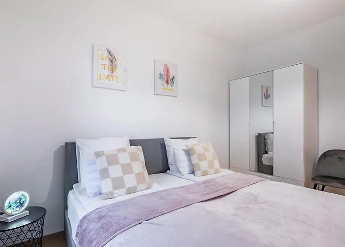 Apartament Balcony - New - Comfy *